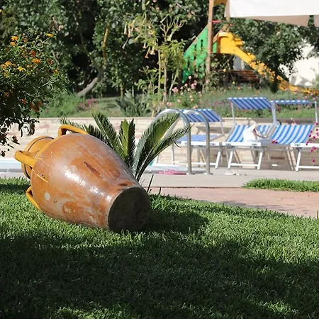 Maremonti Hotel